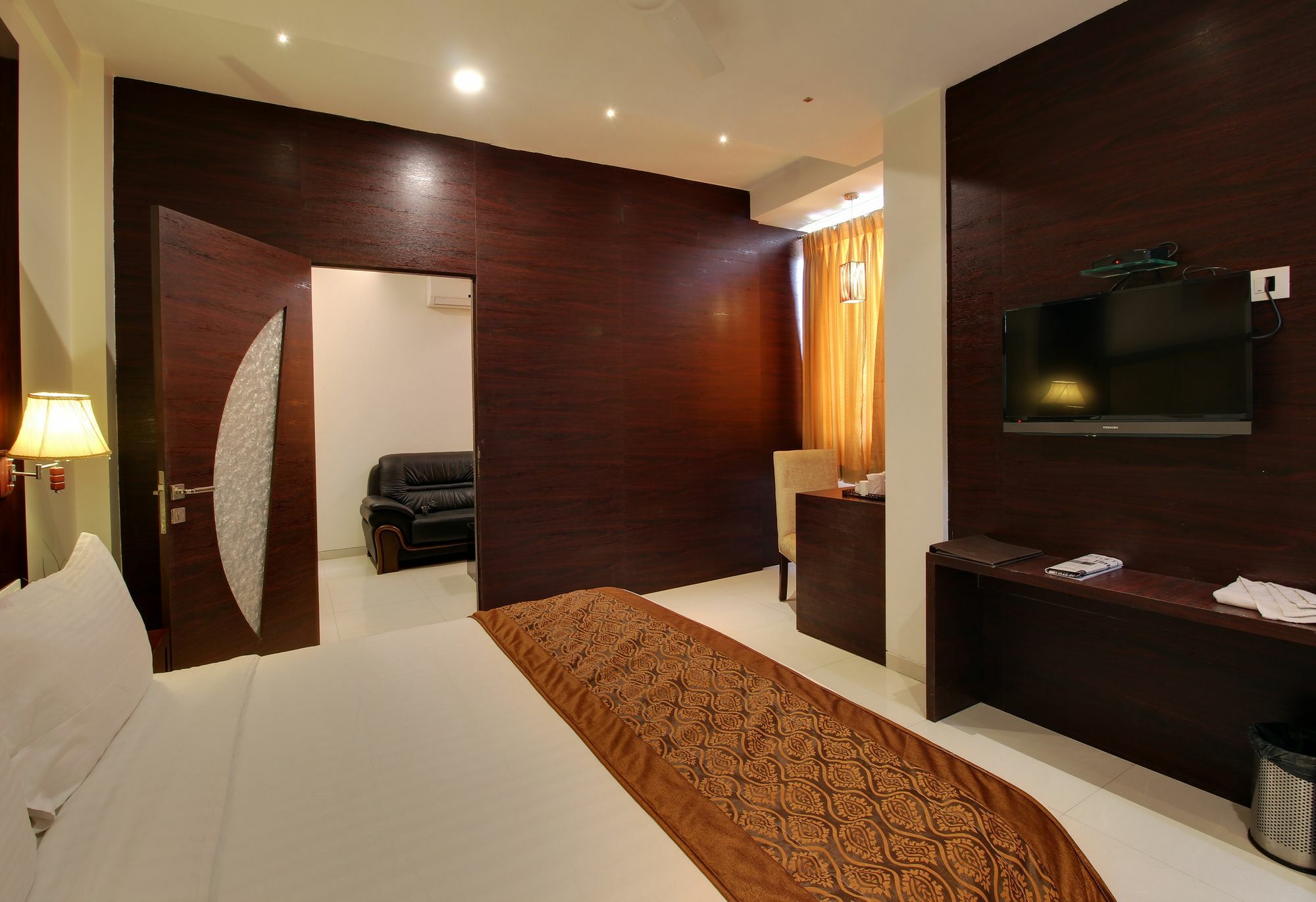 Sai Jashan - Where Blessings & Comfort Meet Shirdi